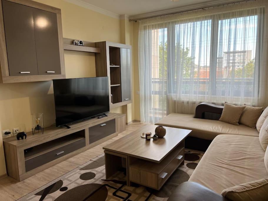 Cozy Apartment - Free Parking Φιλιππούπολη Εξωτερικό φωτογραφία